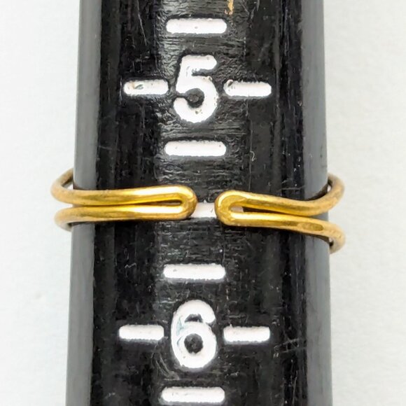 Dainty Shell Pinky Ring Red Rhinestone July Birthstone Glam Jewelry Size 5.5 - Picture 5 of 5